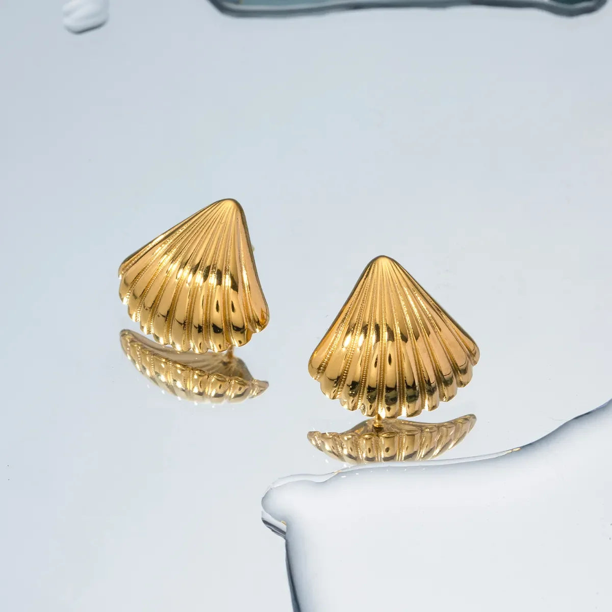 ARETES CONCHA
