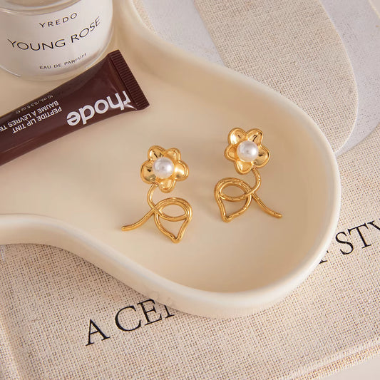 ARETES FLOR PERLA