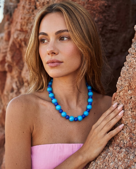 Collar de Cuentas Azules 16mm y 12mm para Mujer | Amorisa Accesorios.