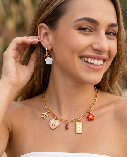 ARETES GIRL