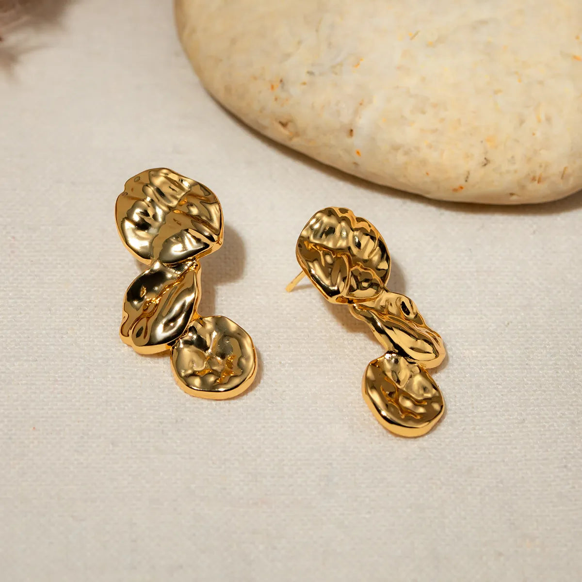 ARETES PETALOS DE FLOR