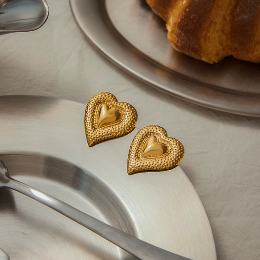 ARETES CORAZON MARTILLADO
