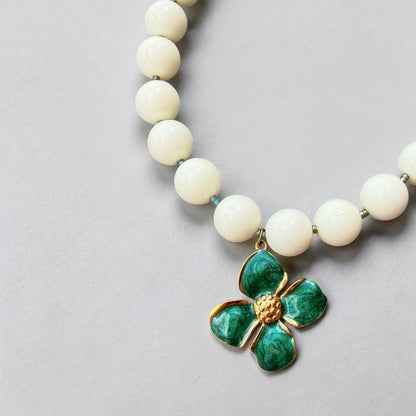 COLLAR CHICLE FLOR